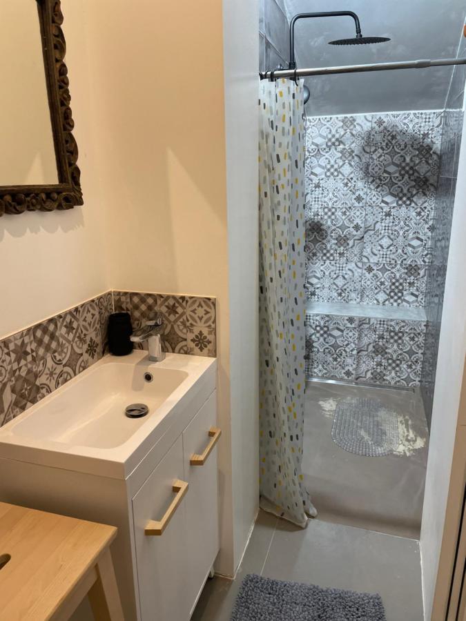Appartement T2 Bayonne St Esprit Avec Parking Bagian luar foto