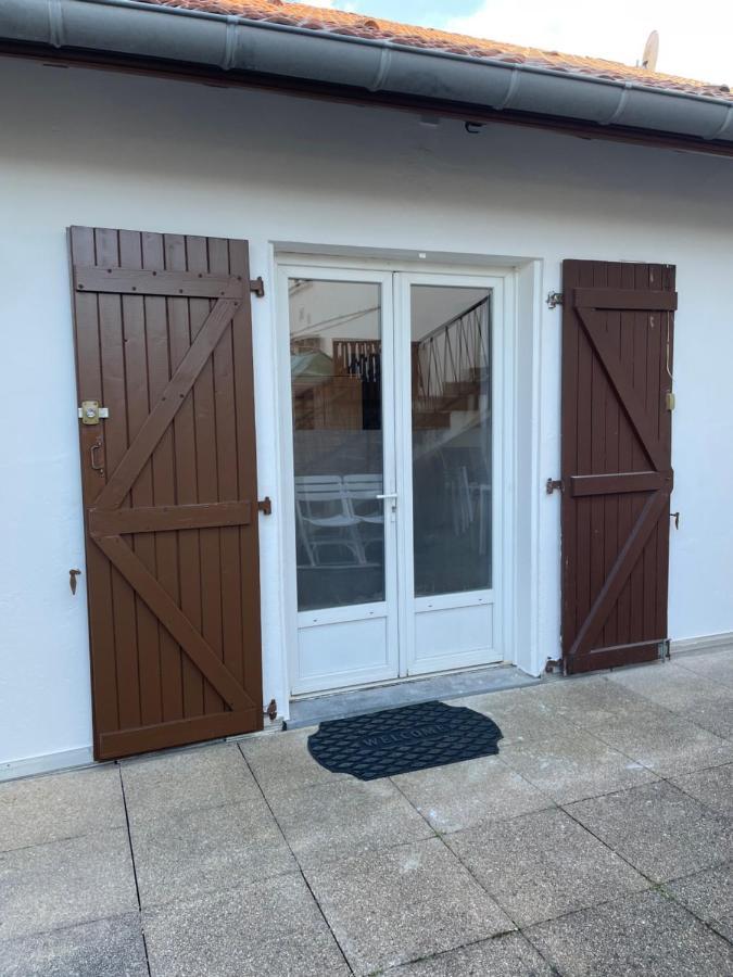 Appartement T2 Bayonne St Esprit Avec Parking Bagian luar foto